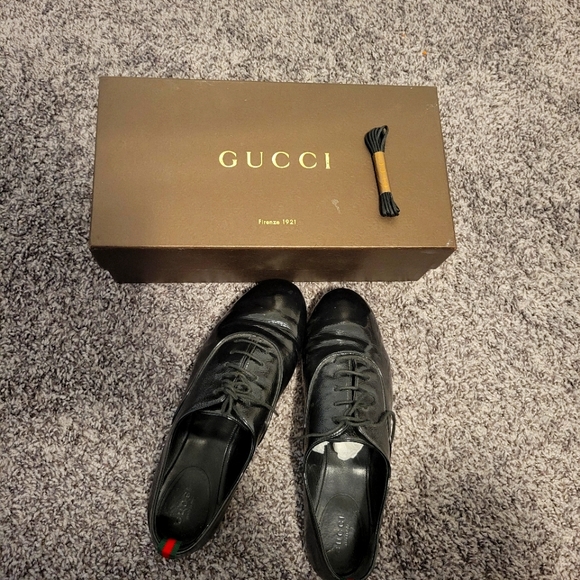Authentic Gucci loafers - Picture 2 of 11